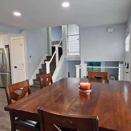 Spacious House In Federay Way, Wa - Close To Everything! フェデラルウェイ エクステリア 写真